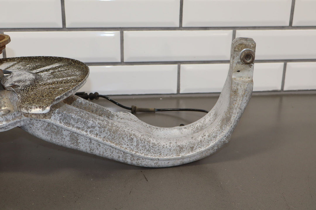 2016 - 2020 Tesla Model X Driver Left Front Spindle / Hub OEM