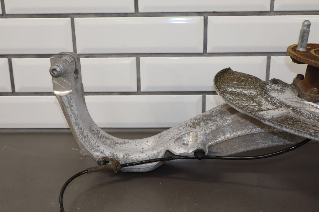 2016 - 2020 Tesla Model X Driver Left Front Spindle / Hub OEM