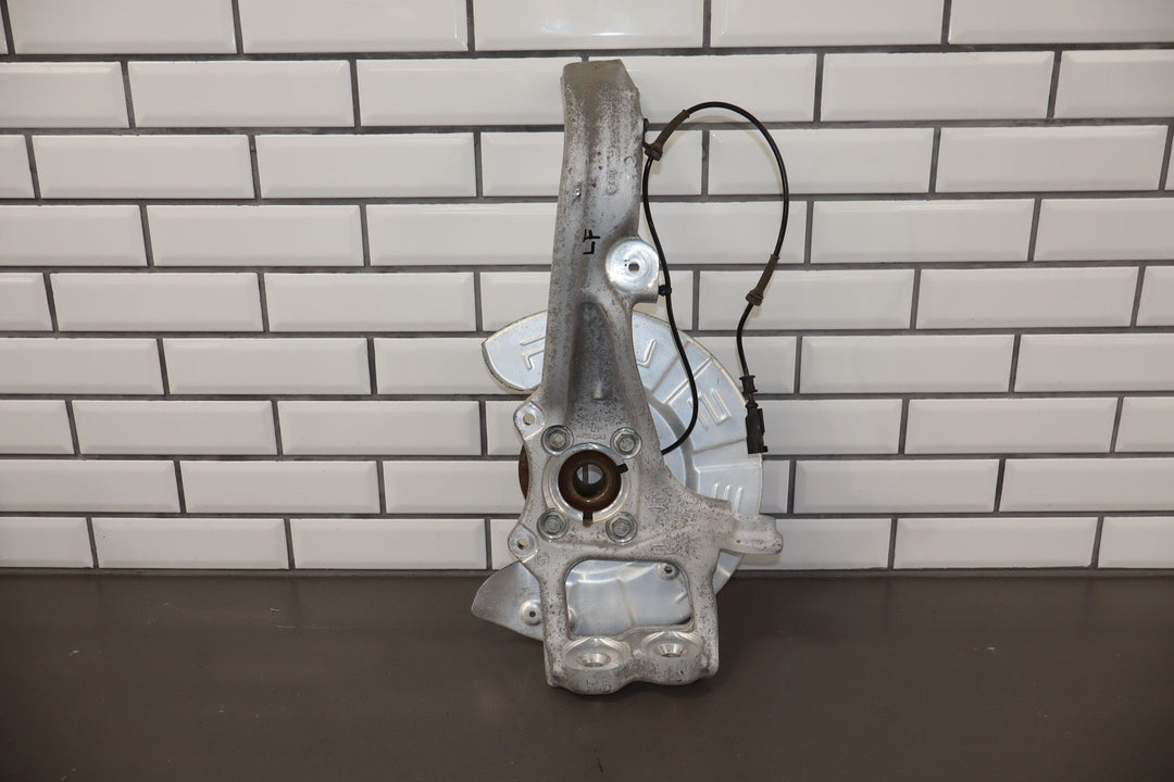 2016 - 2020 Tesla Model X Driver Left Front Spindle / Hub OEM
