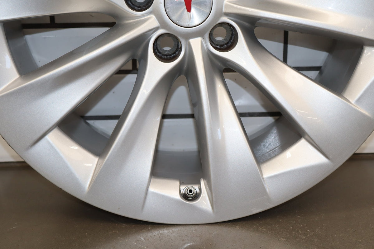 2016-2020 Tesla Model X OEM 20x9.5 Rear Wheel/Rim Slipstream 1027245-00-A