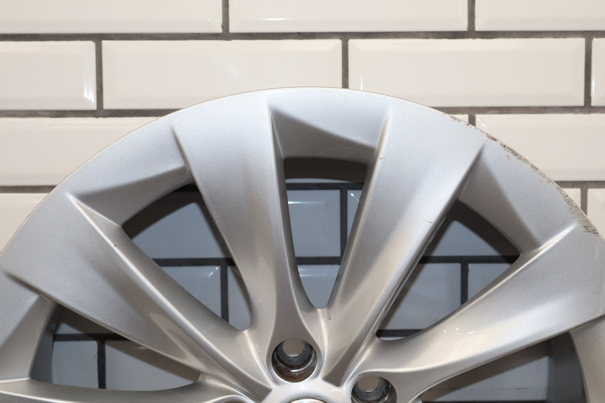 2016-2020 Tesla Model X OEM 20x9.5 Rear Wheel/Rim Slipstream 1027245-00-A