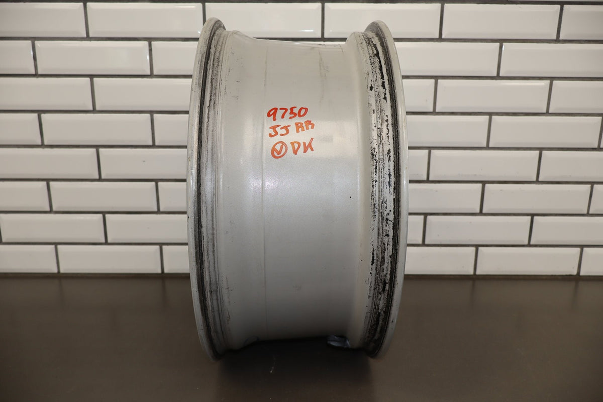 2016-2020 Tesla Model X OEM 20x9.5 Rear Wheel/Rim Slipstream 1027245-00-A
