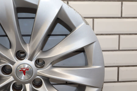2016-2020 Tesla Model X OEM 20x9.5 Rear Wheel/Rim Slipstream 1027245-00-A