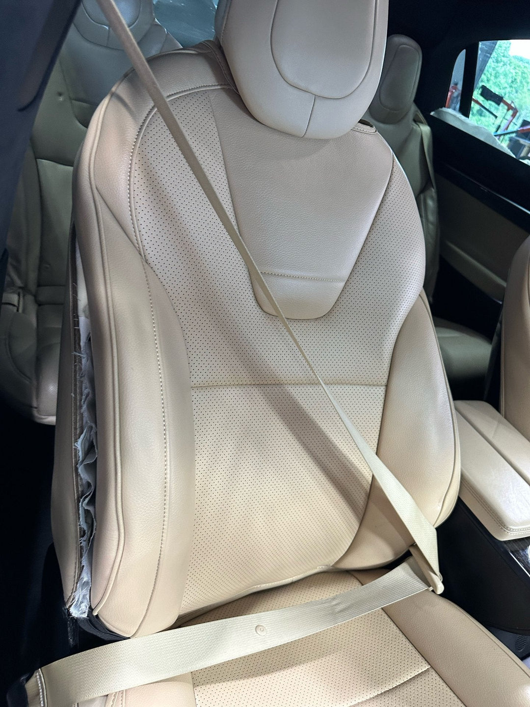 2016 - 2020 Tesla Model X Passenger Right Front Seat Belt Retractor (Tan) OEM