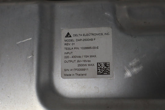 2016 - 2021 OEM Tesla Model S DC - DC Converter Module Unit DELTA 2.5kW