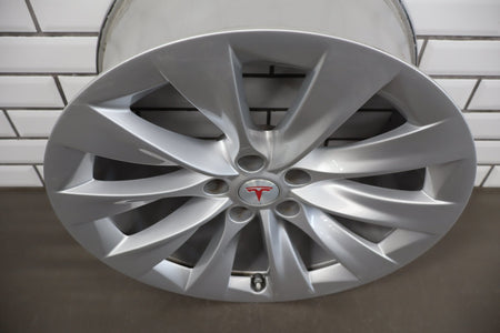 2016-2021 Tesla Model X 20x9 Front Slipstream Wheel/Rim OEM 1027244-00-B