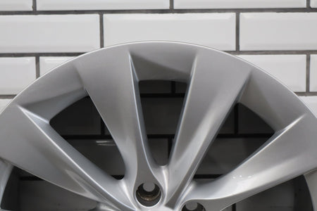 2016-2021 Tesla Model X 20x9 Front Slipstream Wheel/Rim OEM 1027244-00-B
