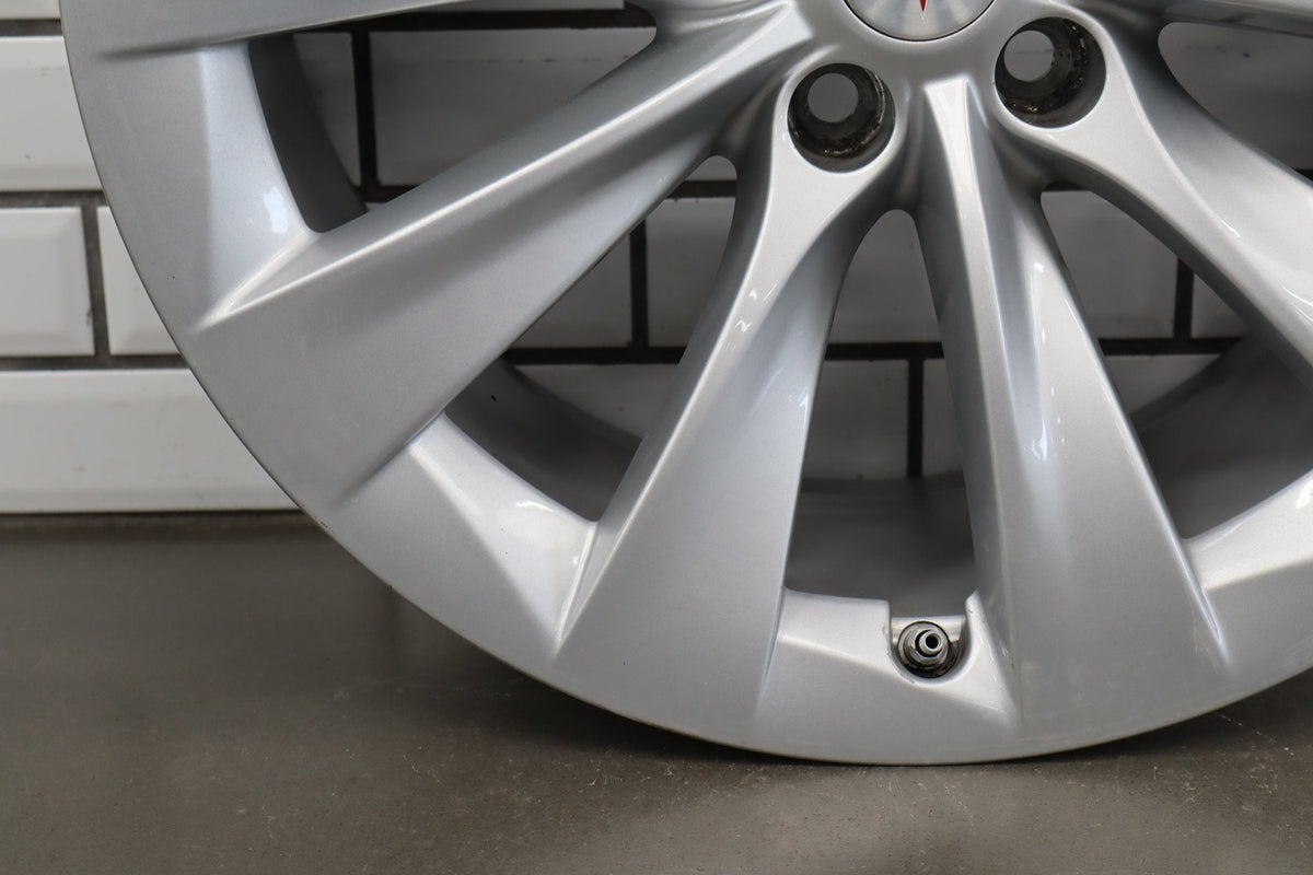 2016-2021 Tesla Model X 20x9 Front Slipstream Wheel/Rim OEM 1027244-00-B