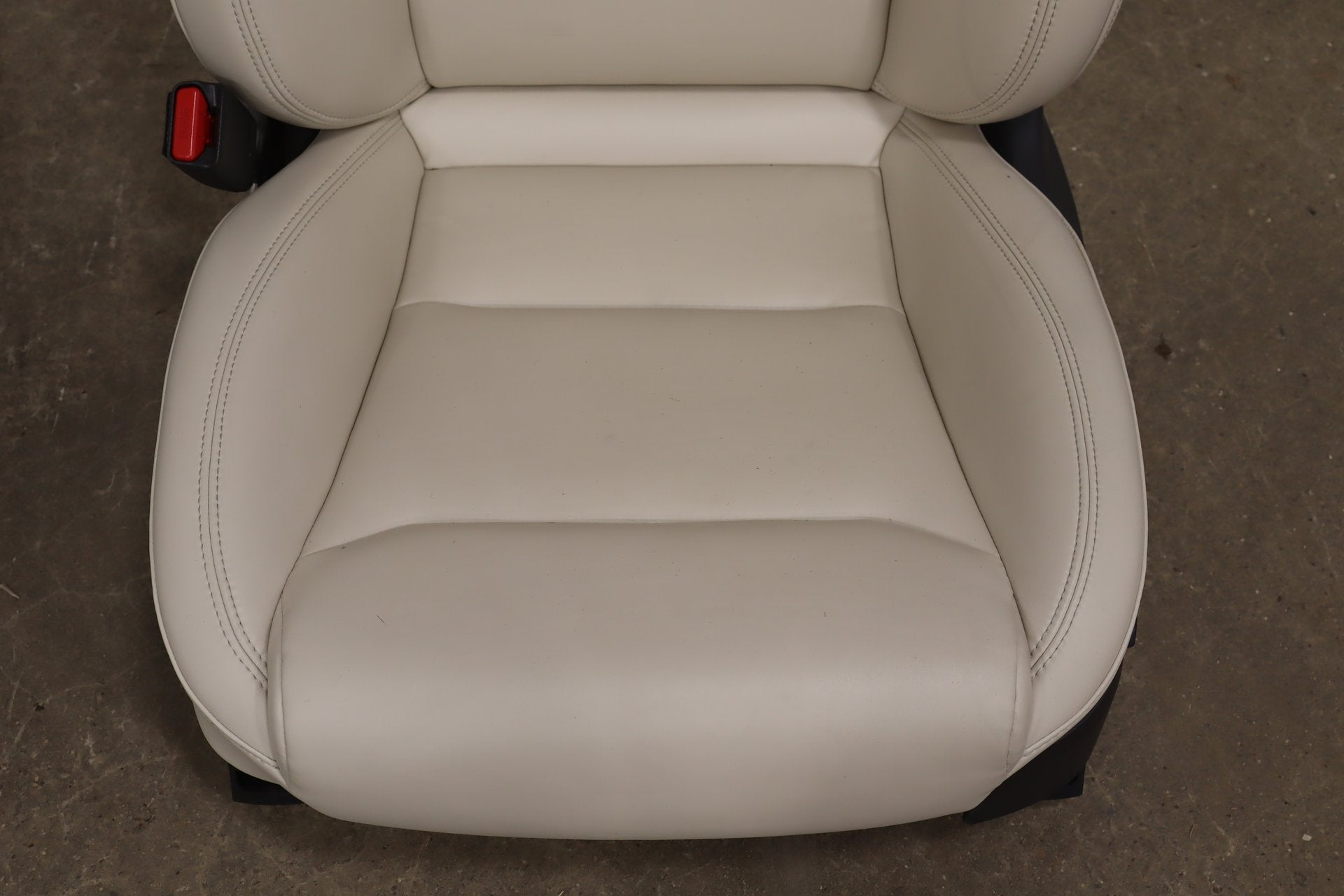 2016-2021 Tesla Model X 5 Passenger Cream Leather Seat Set Front/Rear OEM