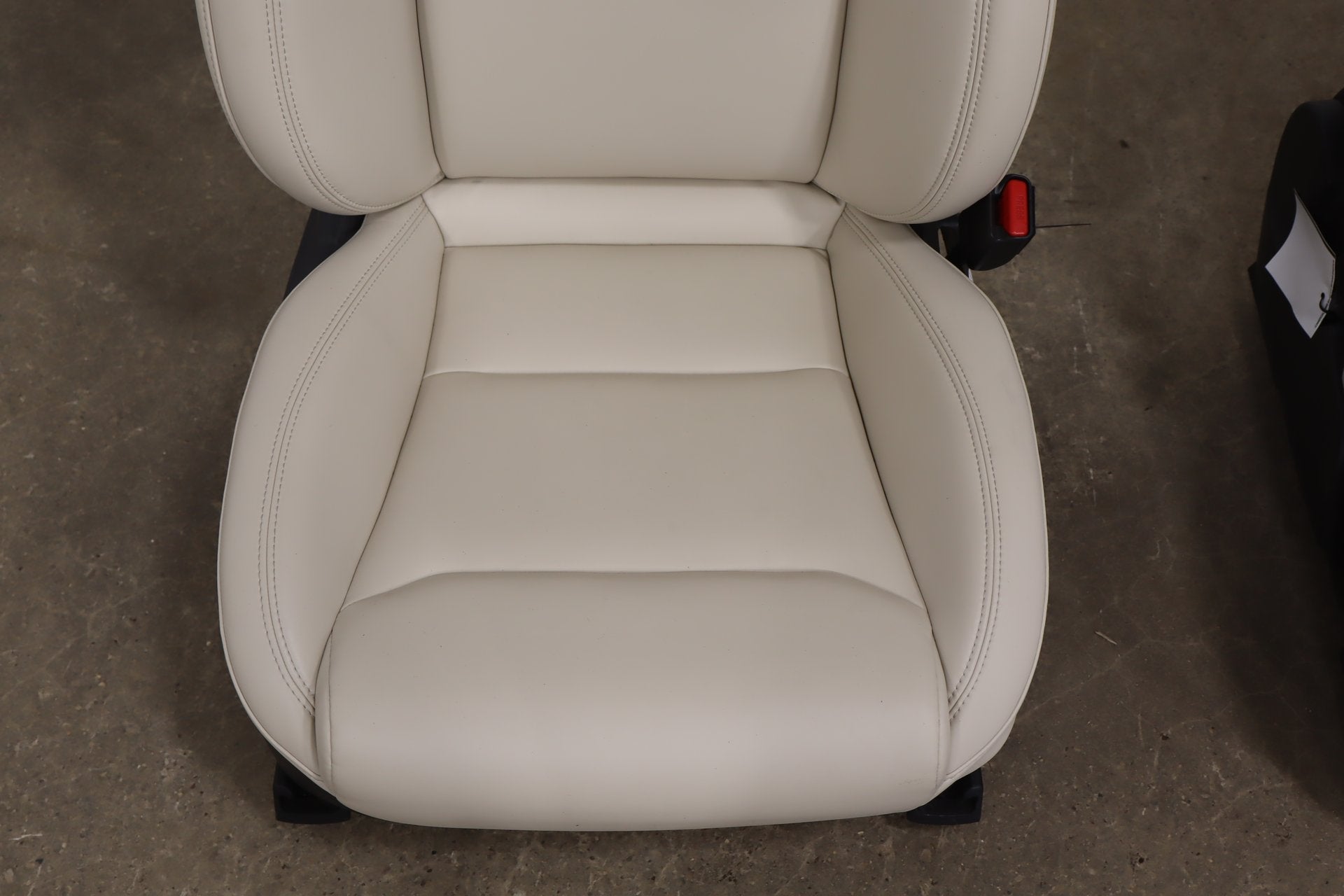2016-2021 Tesla Model X 5 Passenger Cream Leather Seat Set Front/Rear OEM