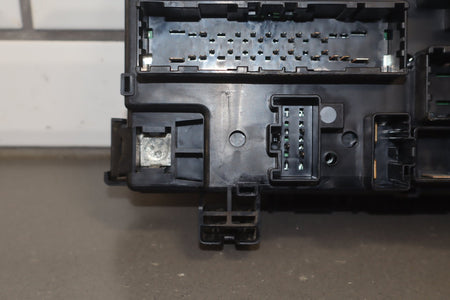 2016-2022 Ram 1500/1500 Classic TIPM Fuse Box Assembly OEM 68322371A
