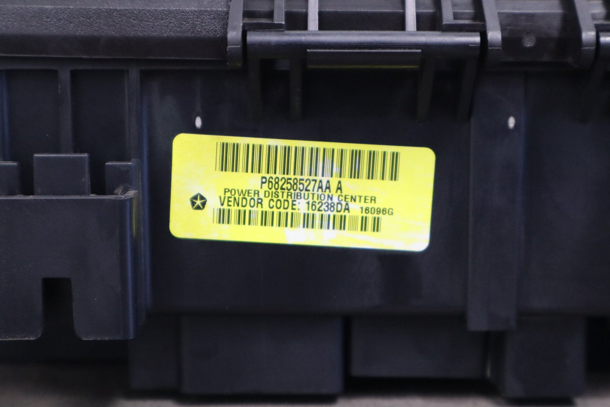 2016-2022 Ram 1500/1500 Classic TIPM Fuse Box Assembly OEM 68322371A