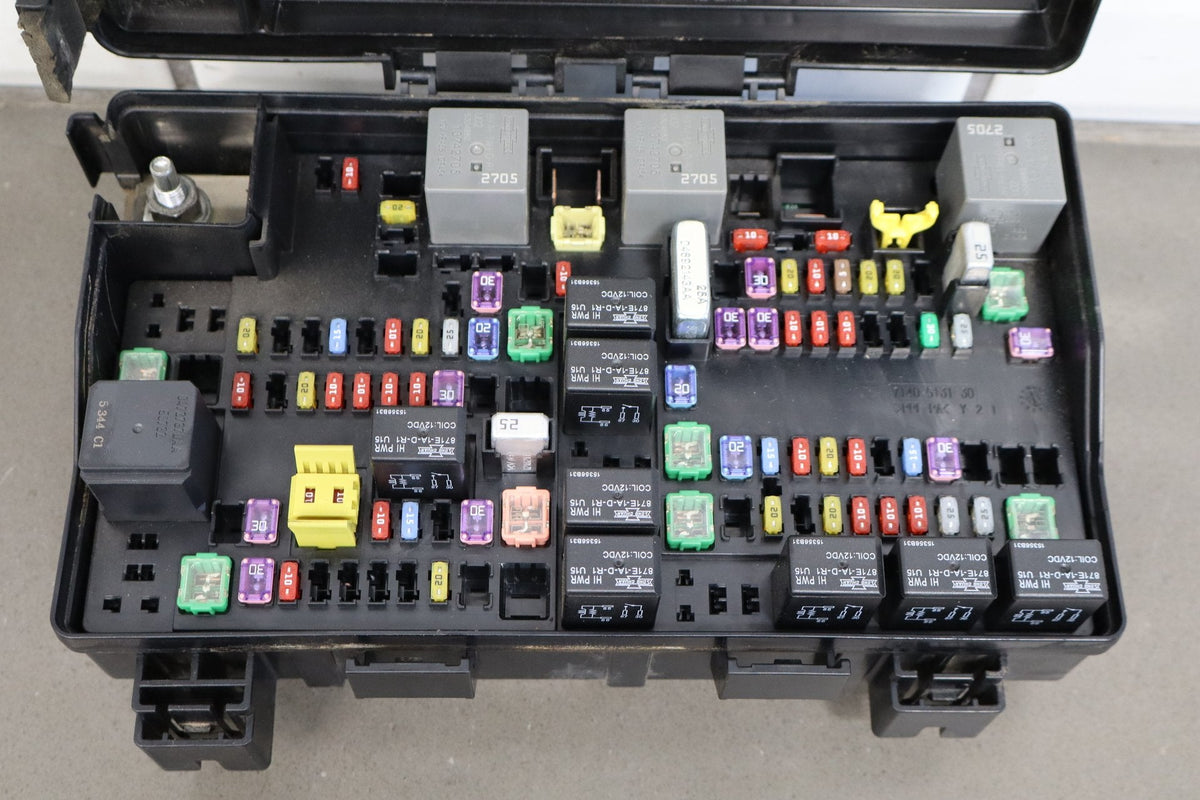 2016-2022 Ram 1500/1500 Classic TIPM Fuse Box Assembly OEM 68322371A