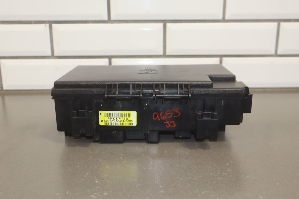 2016-2022 Ram 1500/1500 Classic TIPM Fuse Box Assembly OEM 68322371A
