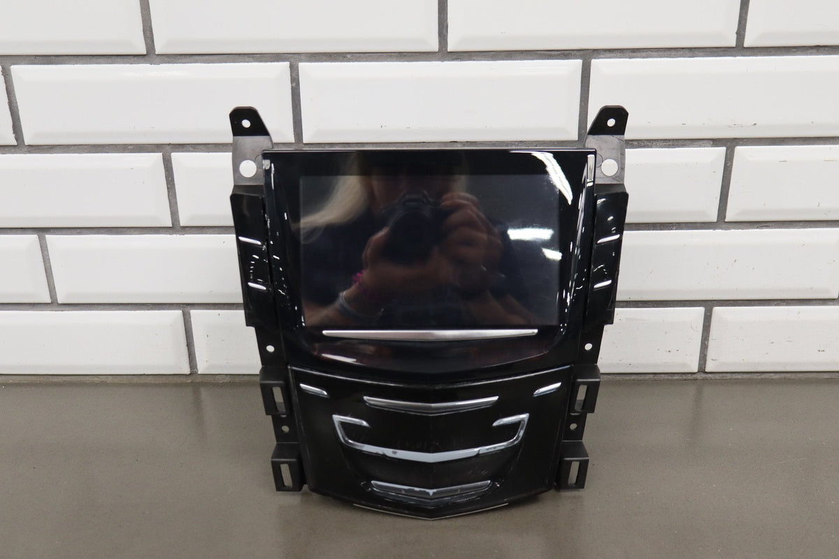 2016 Cadillac Escalade CUE Touch Screen Display 23233089 w/ CD Player 13594481