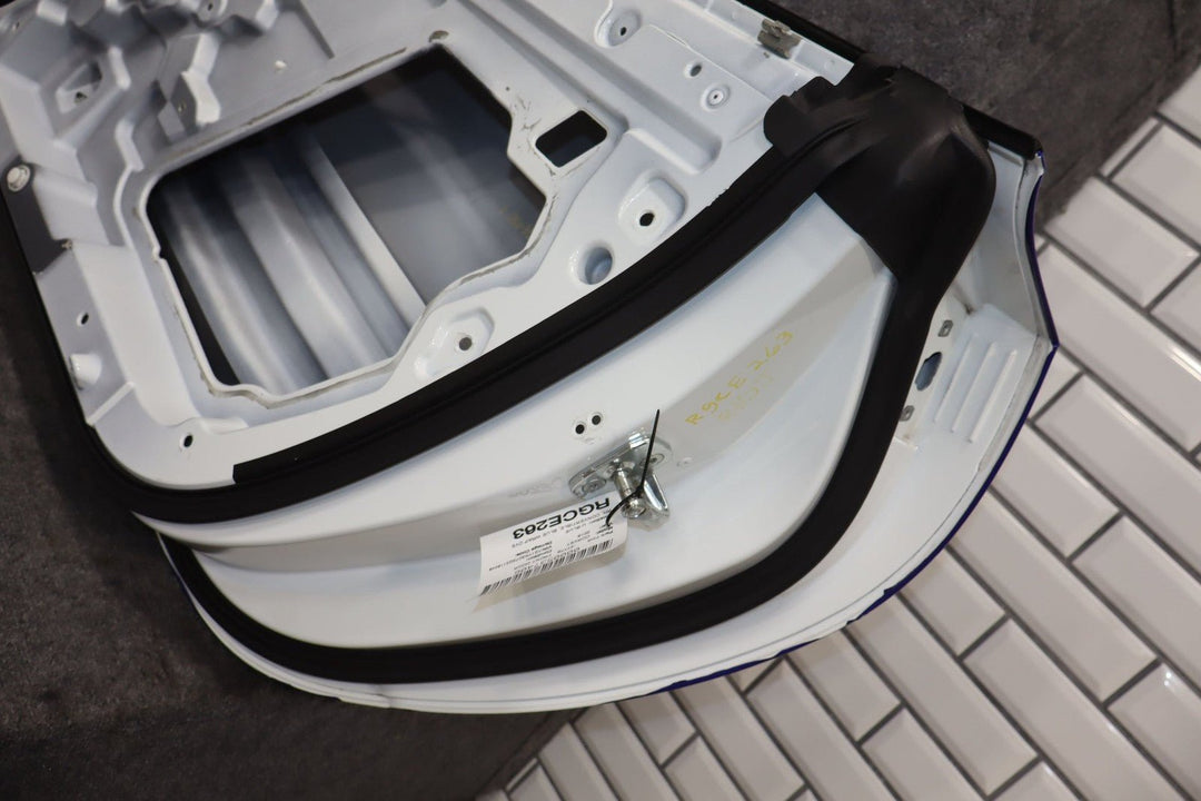 2016 Chevrolet Corvette Right Front Door 84031049