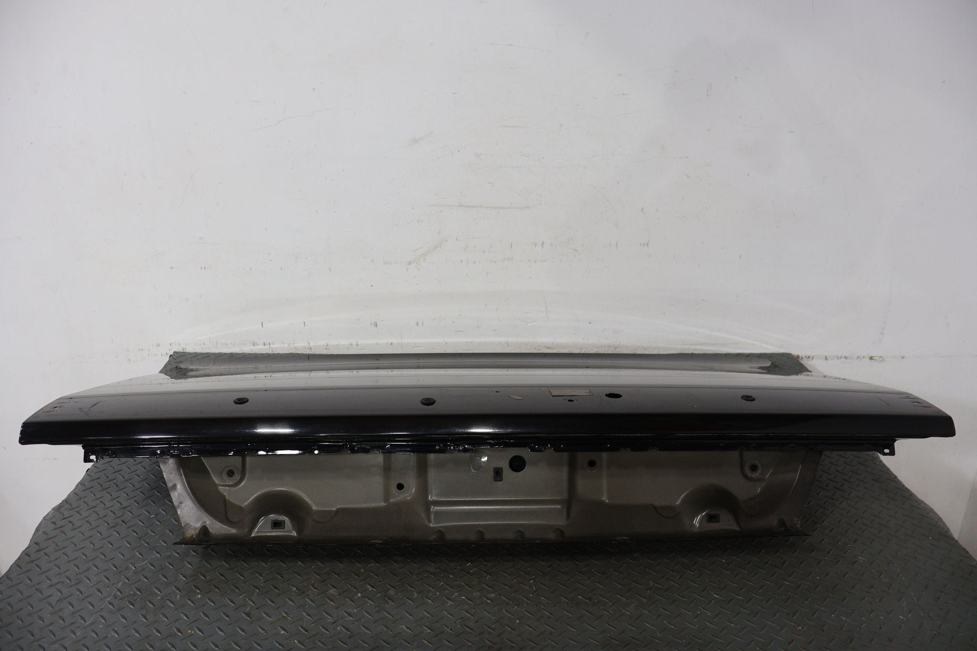 2016 Dodge Challenger- Decklid/Tailgate