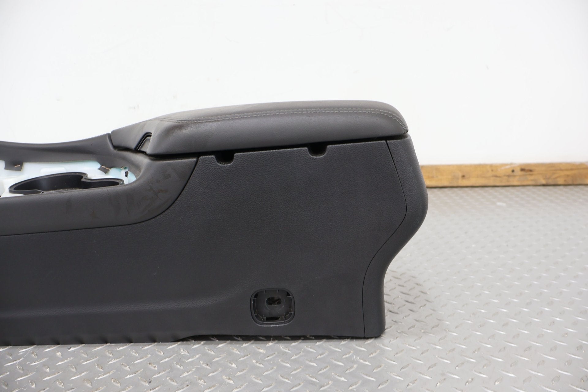 2016 Dodge Challenger- Front Console
