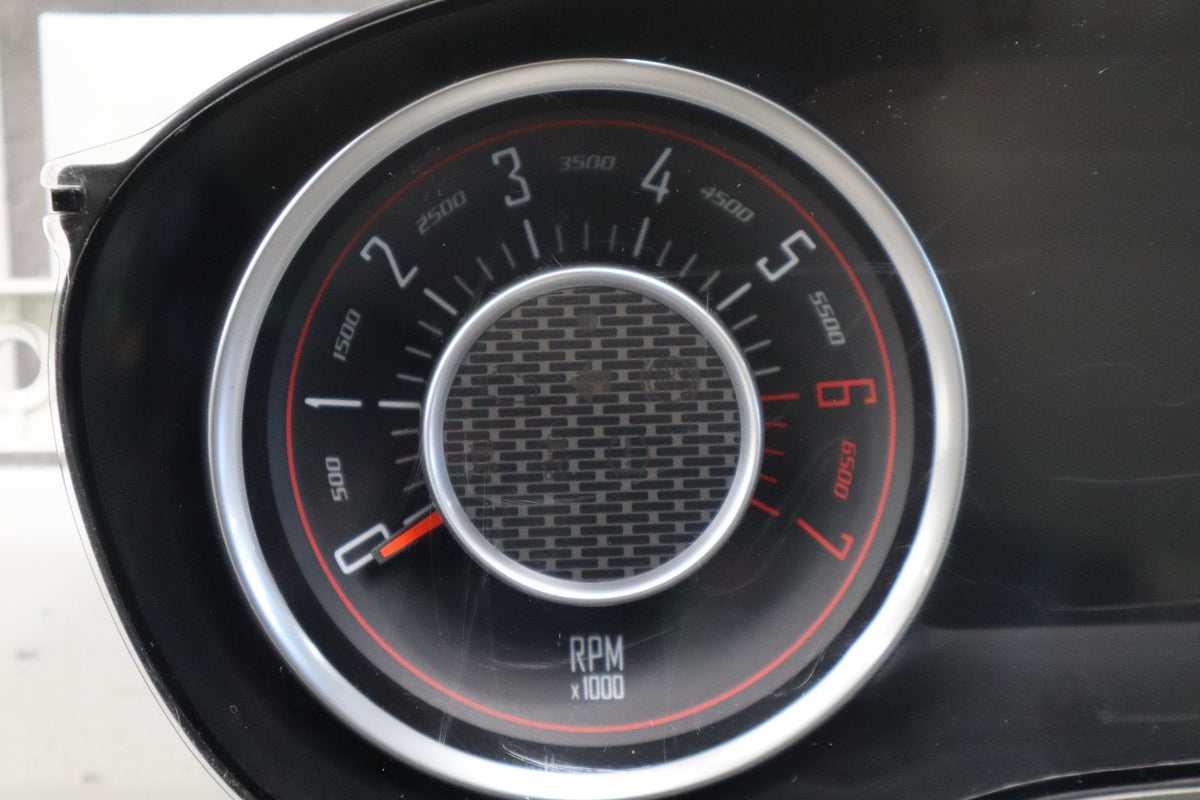 2016 Dodge Challenger Scat Pack Cluster 68281040AC 94525 Mi