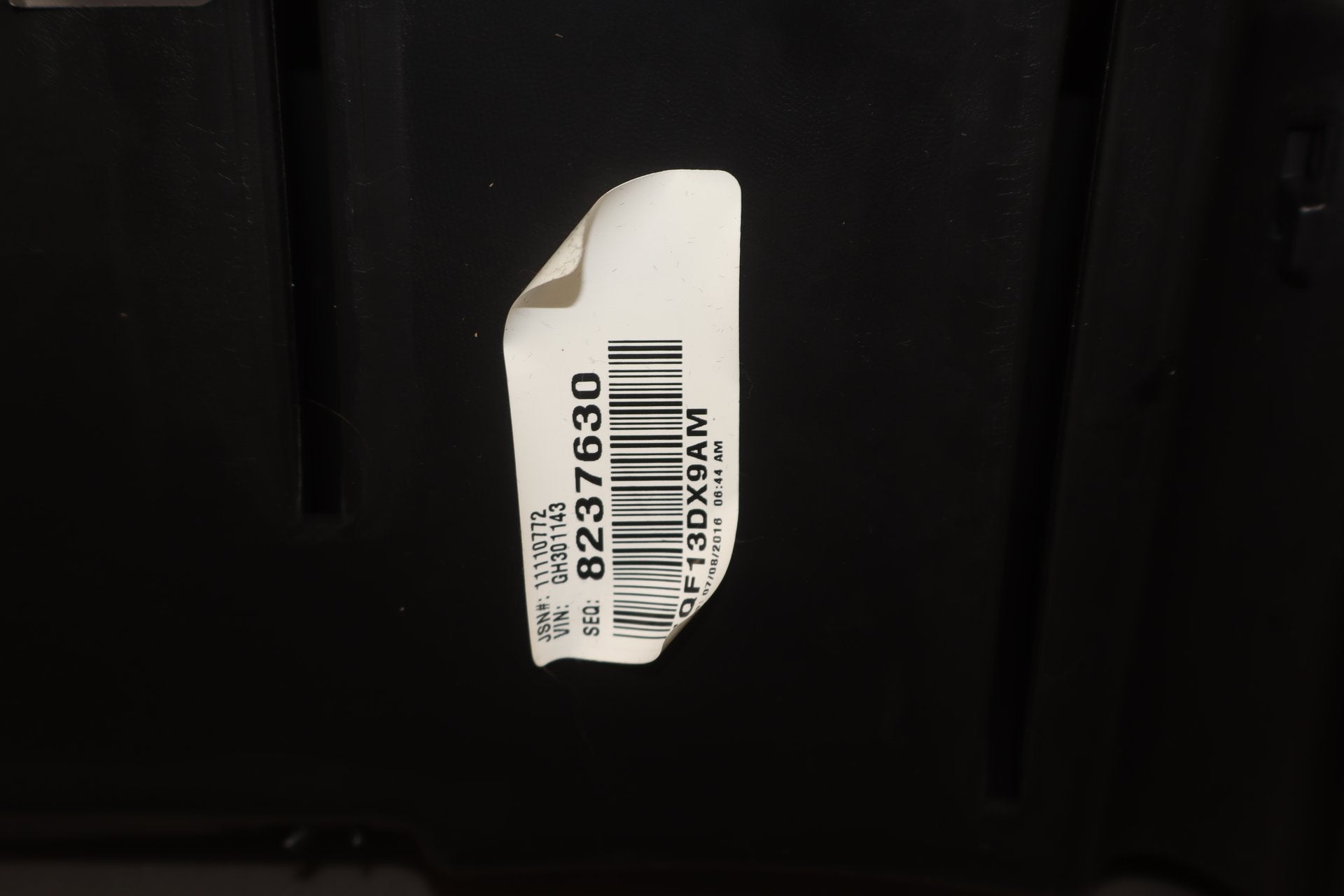 2016 Dodge Challenger Scat Pack Shaker Glove Box Black X9
