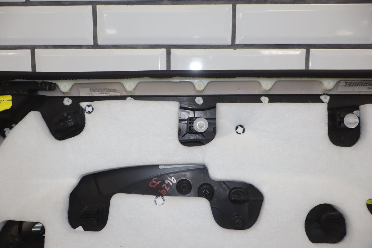 2016 Dodge Challenger Scat Pack Shaker Left Front Interior Trim Panel Black X9