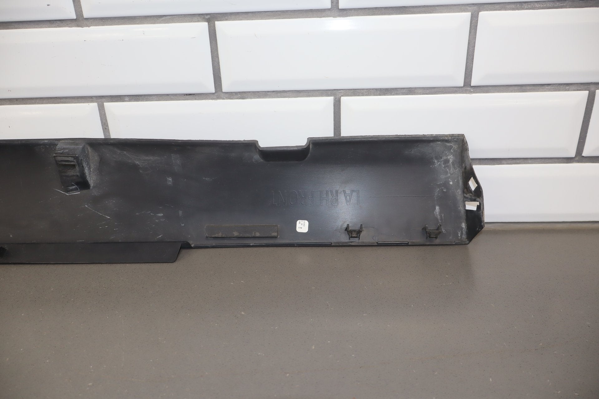 2016 Dodge Challenger Scat Pack Shaker Right Rocker Molding Go Mango Go Mango
