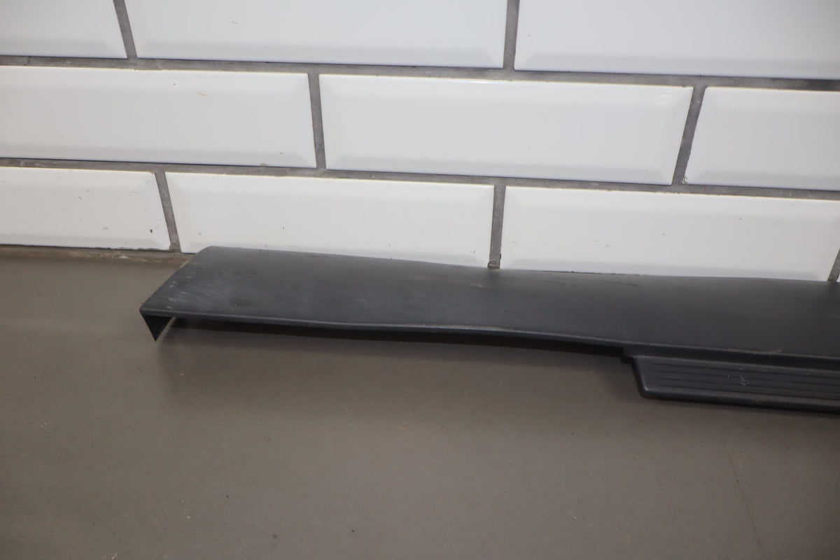 2016 Dodge Challenger Scat Pack Shaker Right Rocker Molding Go Mango Go Mango