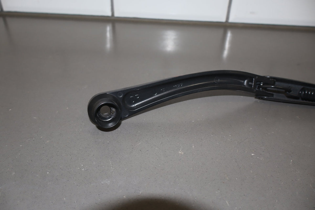 2016 Dodge Challenger Scat Pack Shaker Wiper Arm Pair