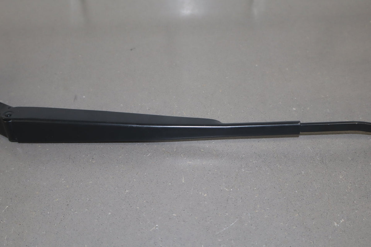 2016 Dodge Challenger Scat Pack Shaker Wiper Arm Pair