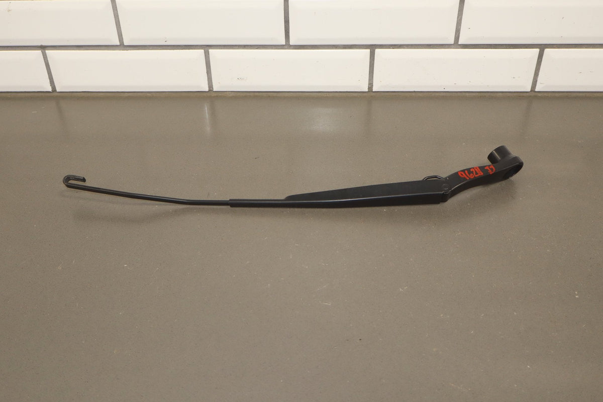 2016 Dodge Challenger Scat Pack Shaker Wiper Arm Pair