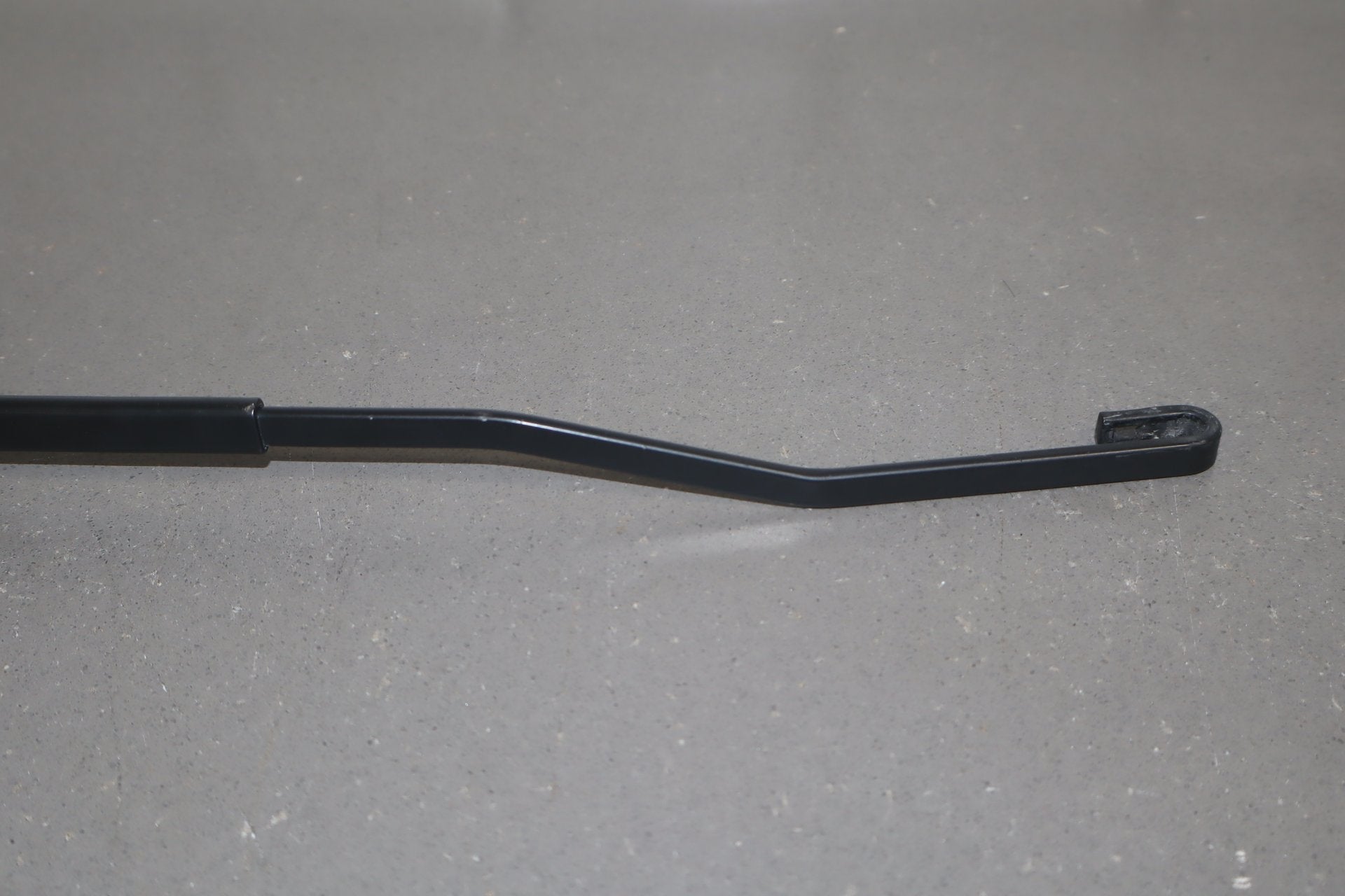 2016 Dodge Challenger Scat Pack Shaker Wiper Arm Pair