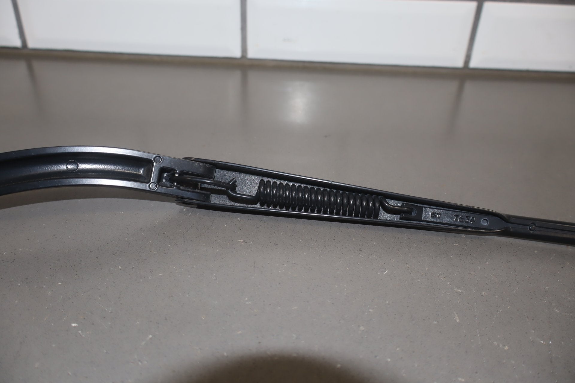 2016 Dodge Challenger Scat Pack Shaker Wiper Arm Pair