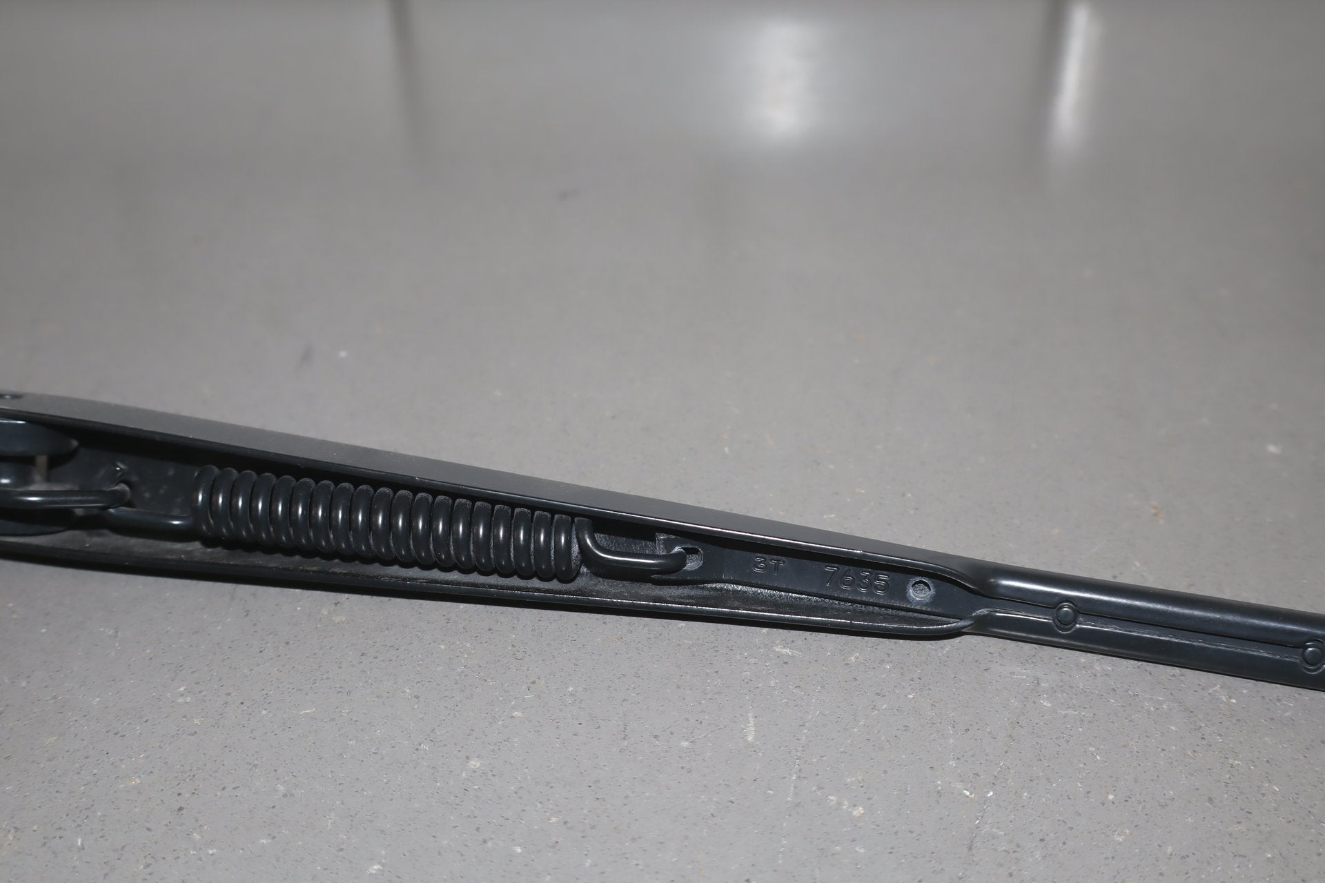 2016 Dodge Challenger Scat Pack Shaker Wiper Arm Pair