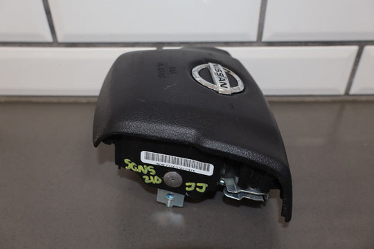 2016 Nissan Titan Driver Steering Wheel Air Bag OEM Black Trim