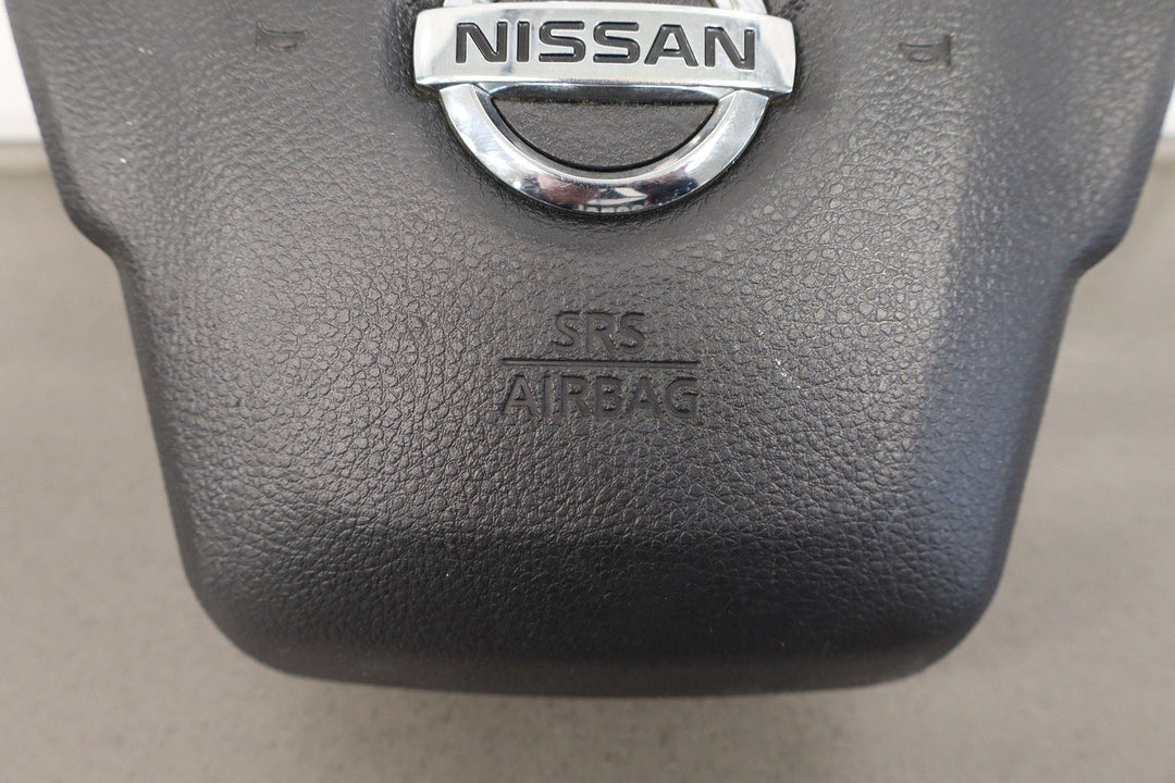 2016 Nissan Titan Driver Steering Wheel Air Bag OEM Black Trim