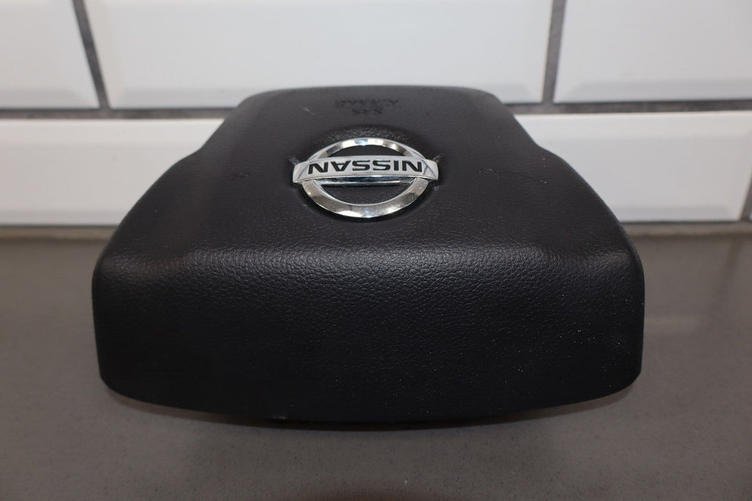 2016 Nissan Titan Driver Steering Wheel Air Bag OEM Black Trim