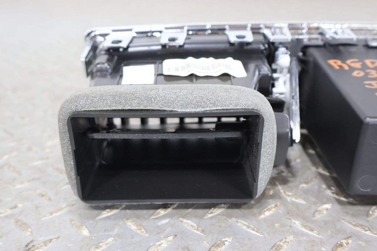 2016 Ram 1500- Dash Vent