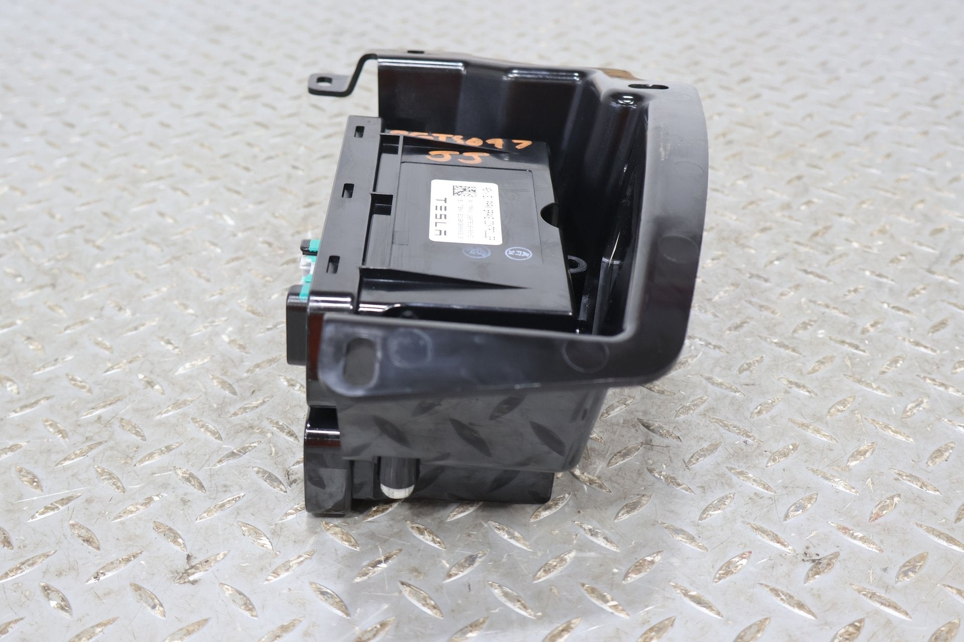 2016 Tesla S- Chassis Control Module