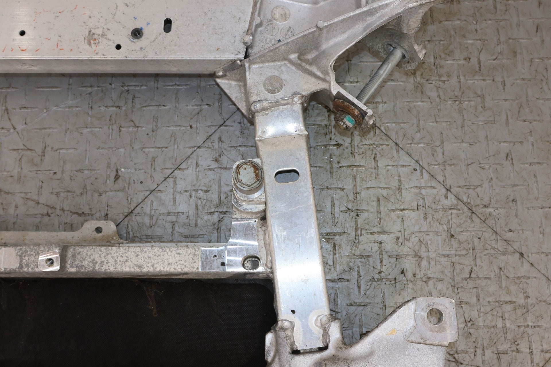 2016 Tesla S- Crossmember K-Frame