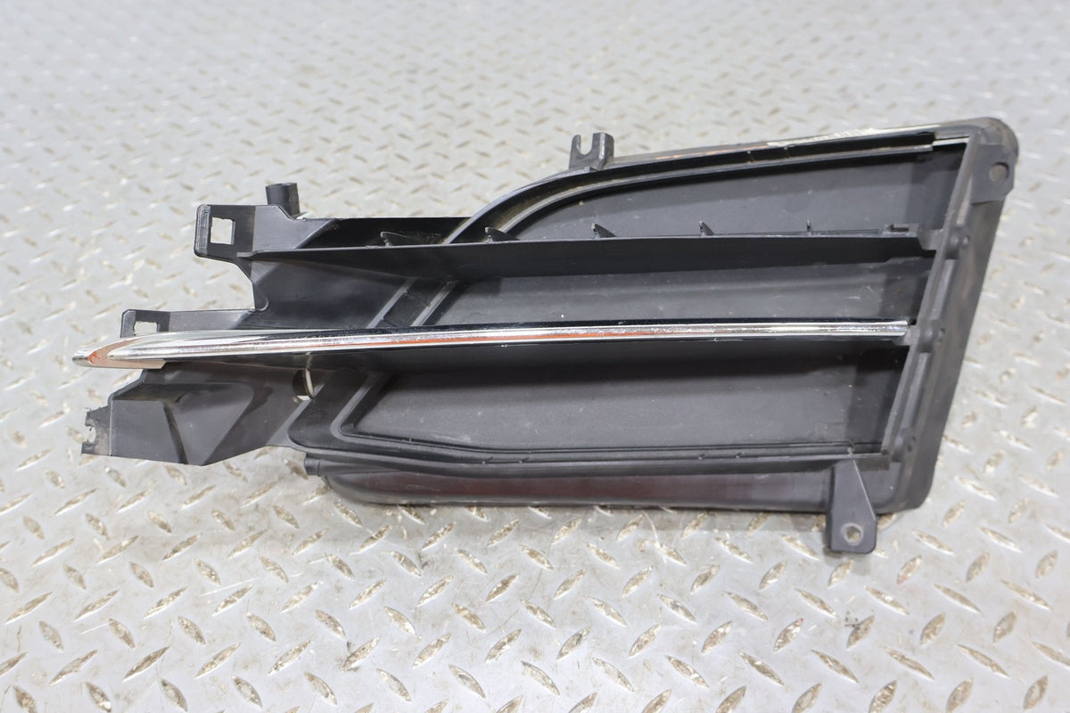 2016 Tesla S- Radiator Shutter