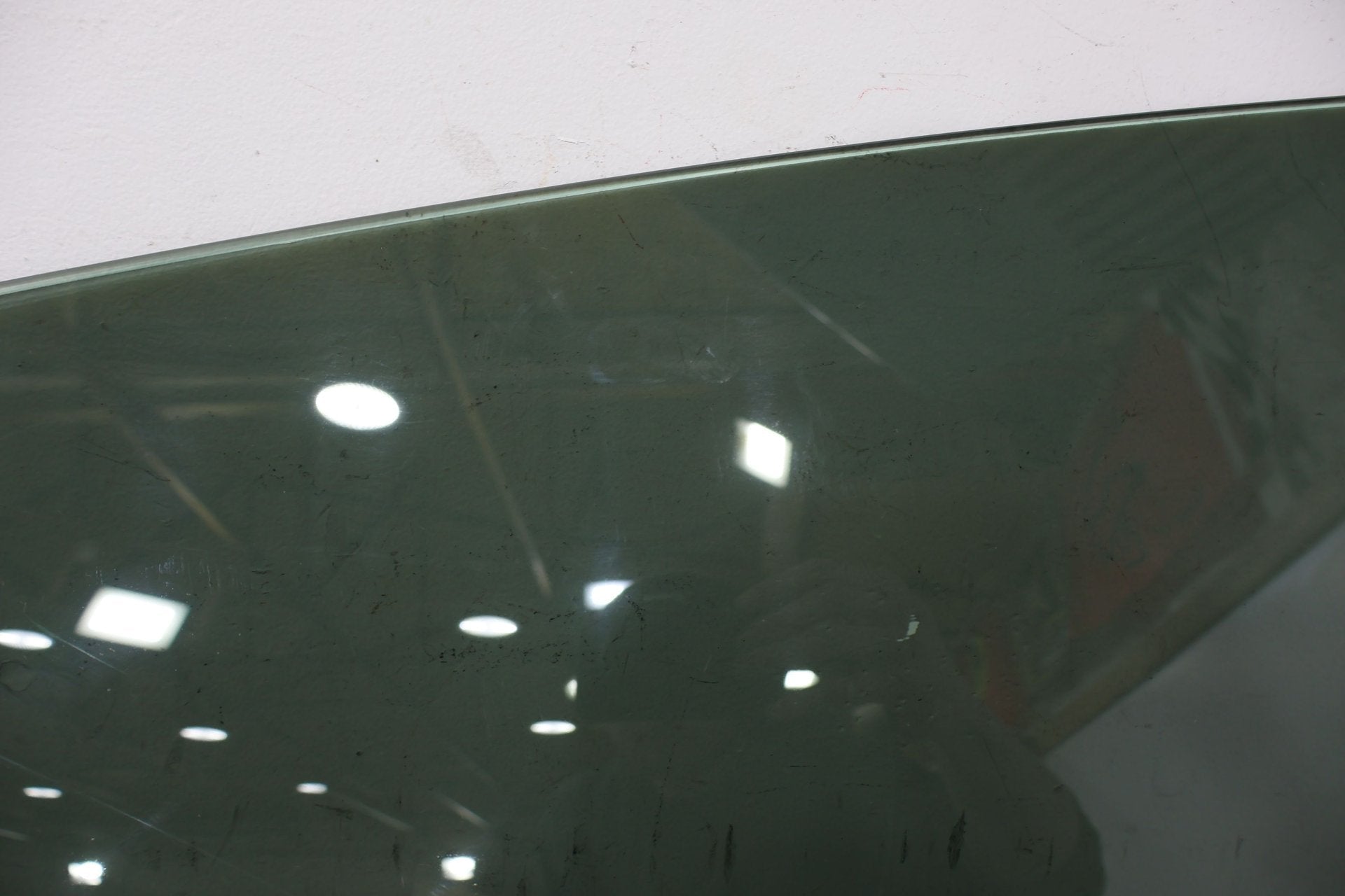 2016 Tesla S- Right Rear Door Window