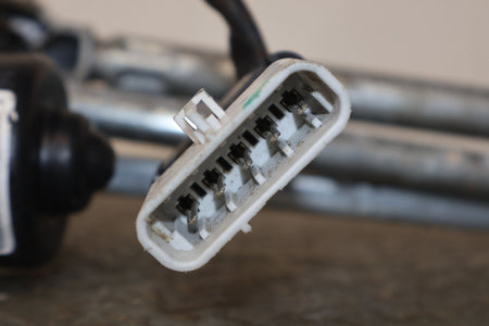 2016 Tesla S- Wiper Linkage