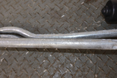 2016 Tesla S- Wiper Linkage