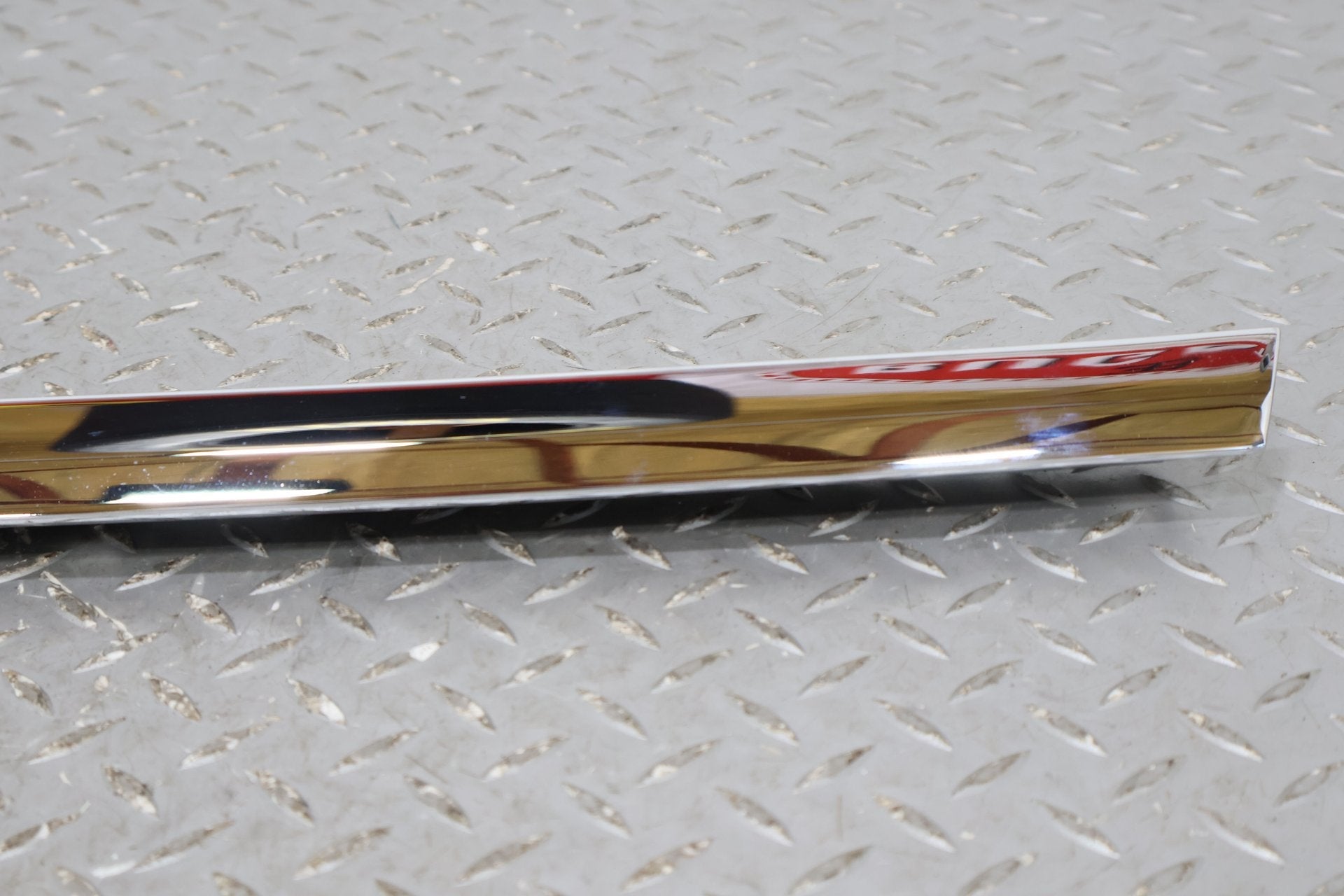 2016 Tesla X- Right Rear Door Molding