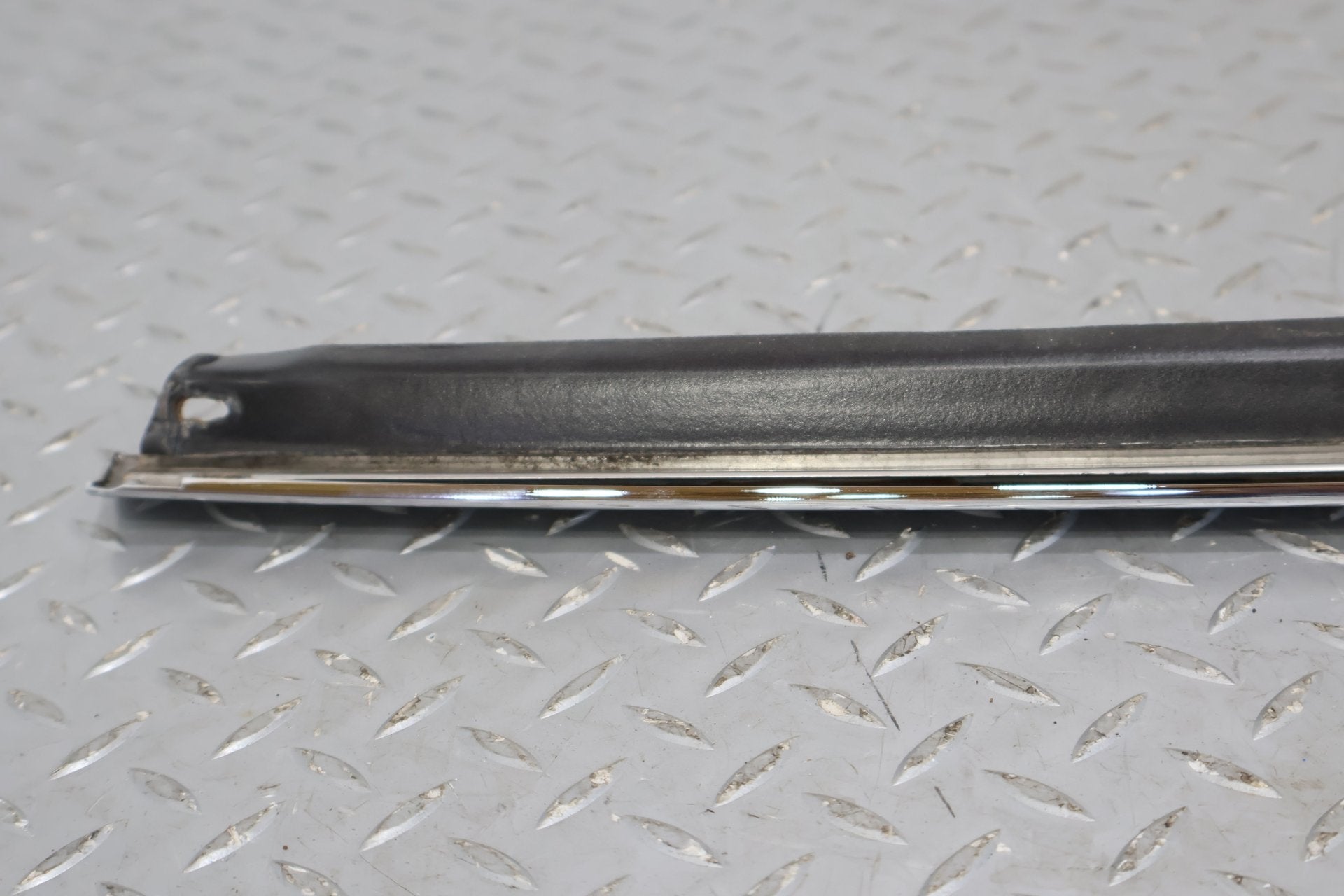 2016 Tesla X- Right Rear Door Molding
