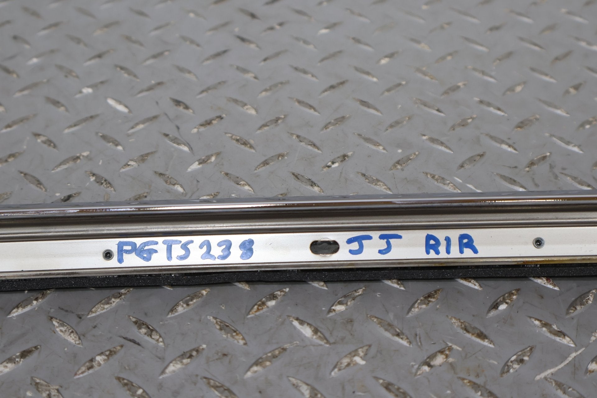 2016 Tesla X- Right Rear Door Molding