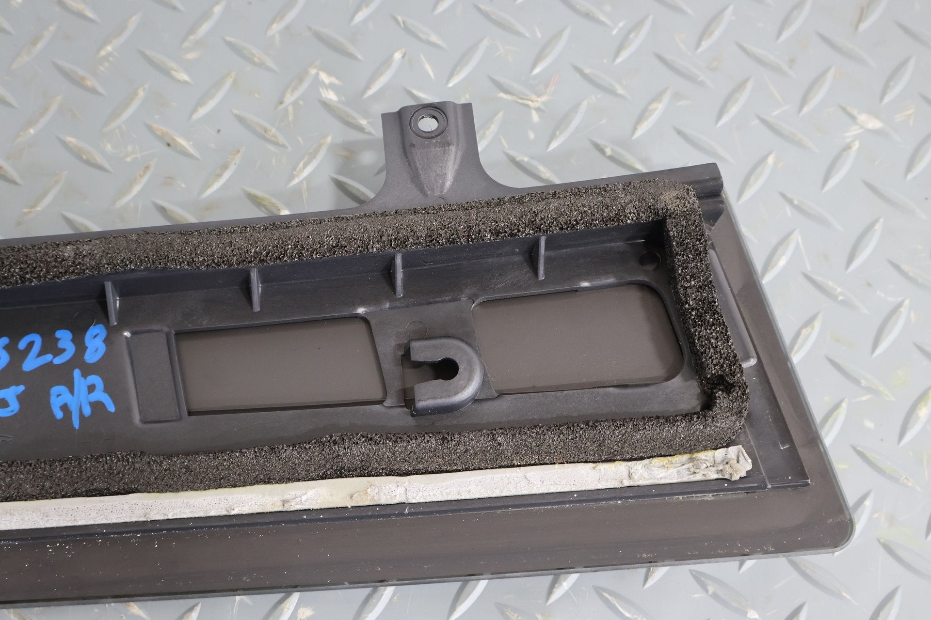 2016 Tesla X- Right Rear Door Window