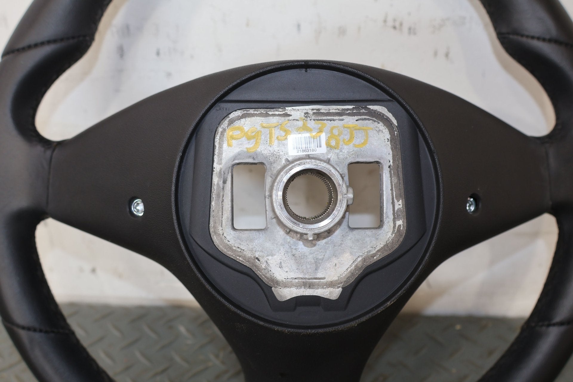 2016 Tesla X- Steering Wheel