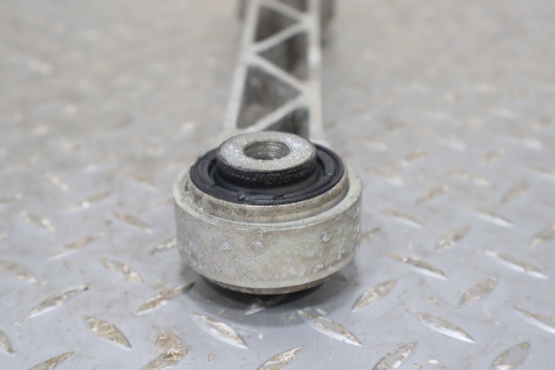 2016 Tesla X- UPPER CONTROL ARM REAR