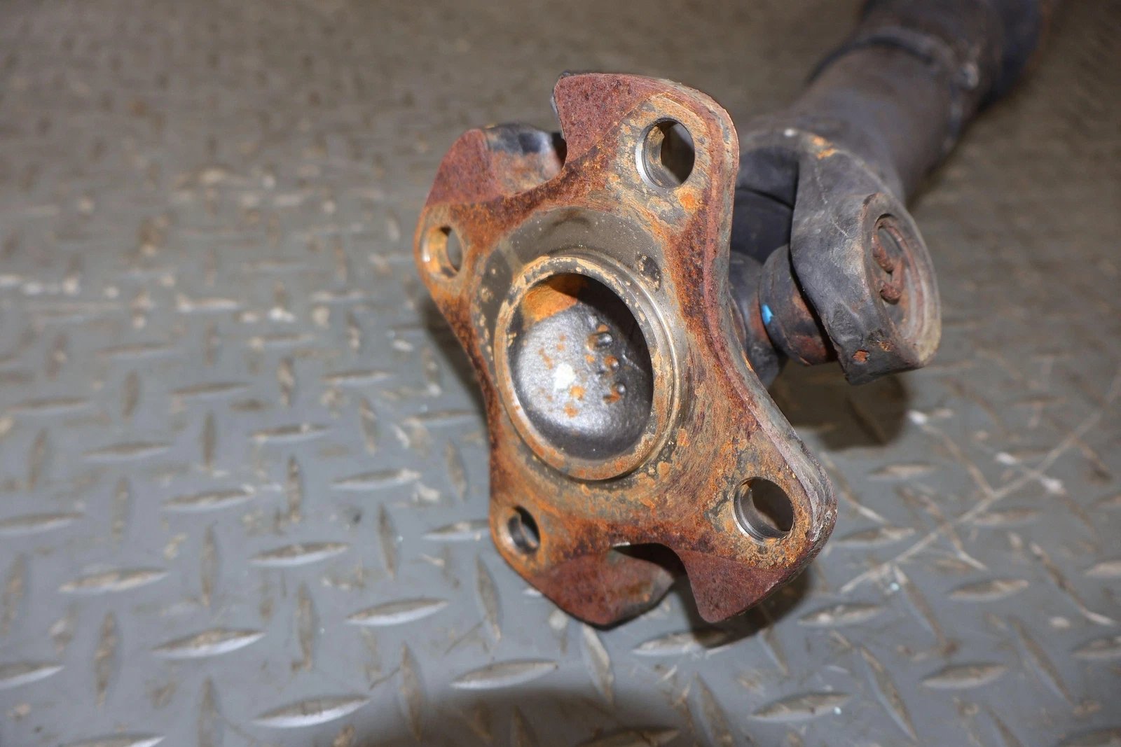 2016 Toyota Sequoia- Front Drive Shaft